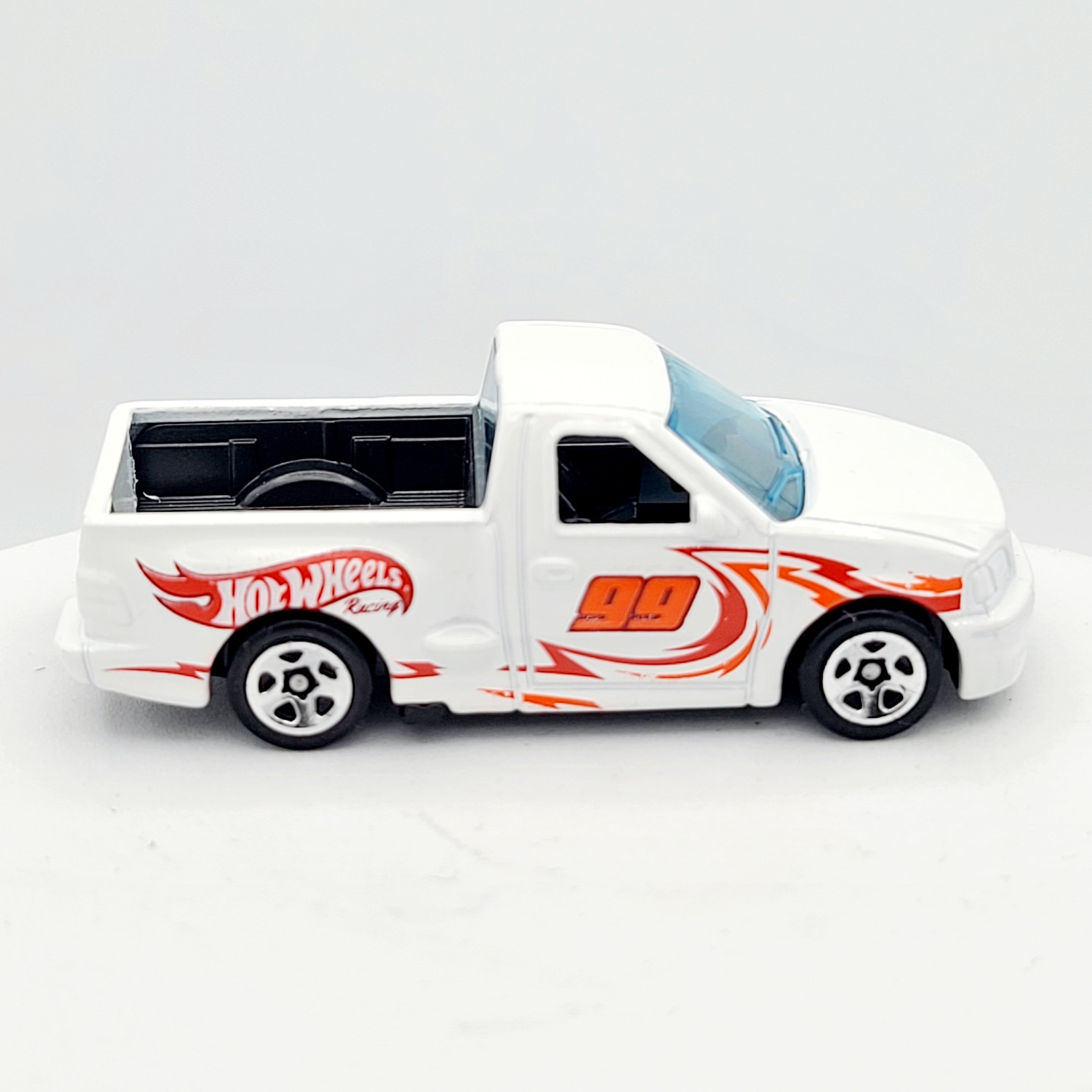 Hot Wheels '99 Ford F-150 SVT Lightning (2023 Multipack Exclusive)